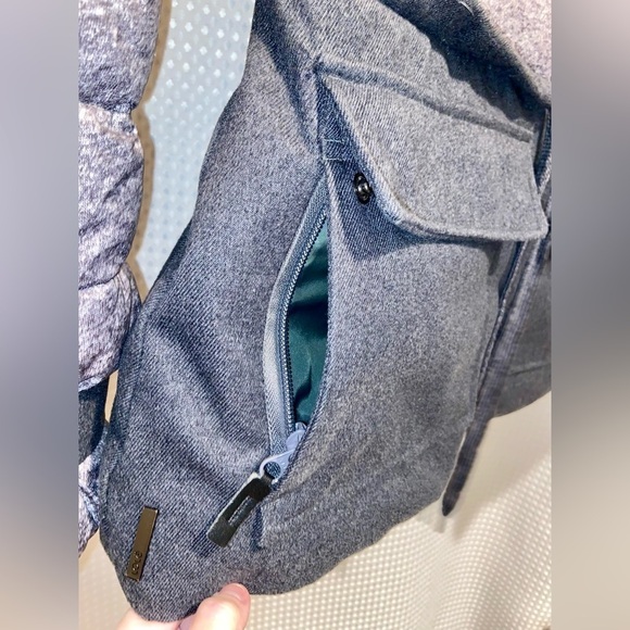 Women LOLË Nelly charcoal gray waterproof down filled Puffer Coat Sz Large - Picture 10 of 17